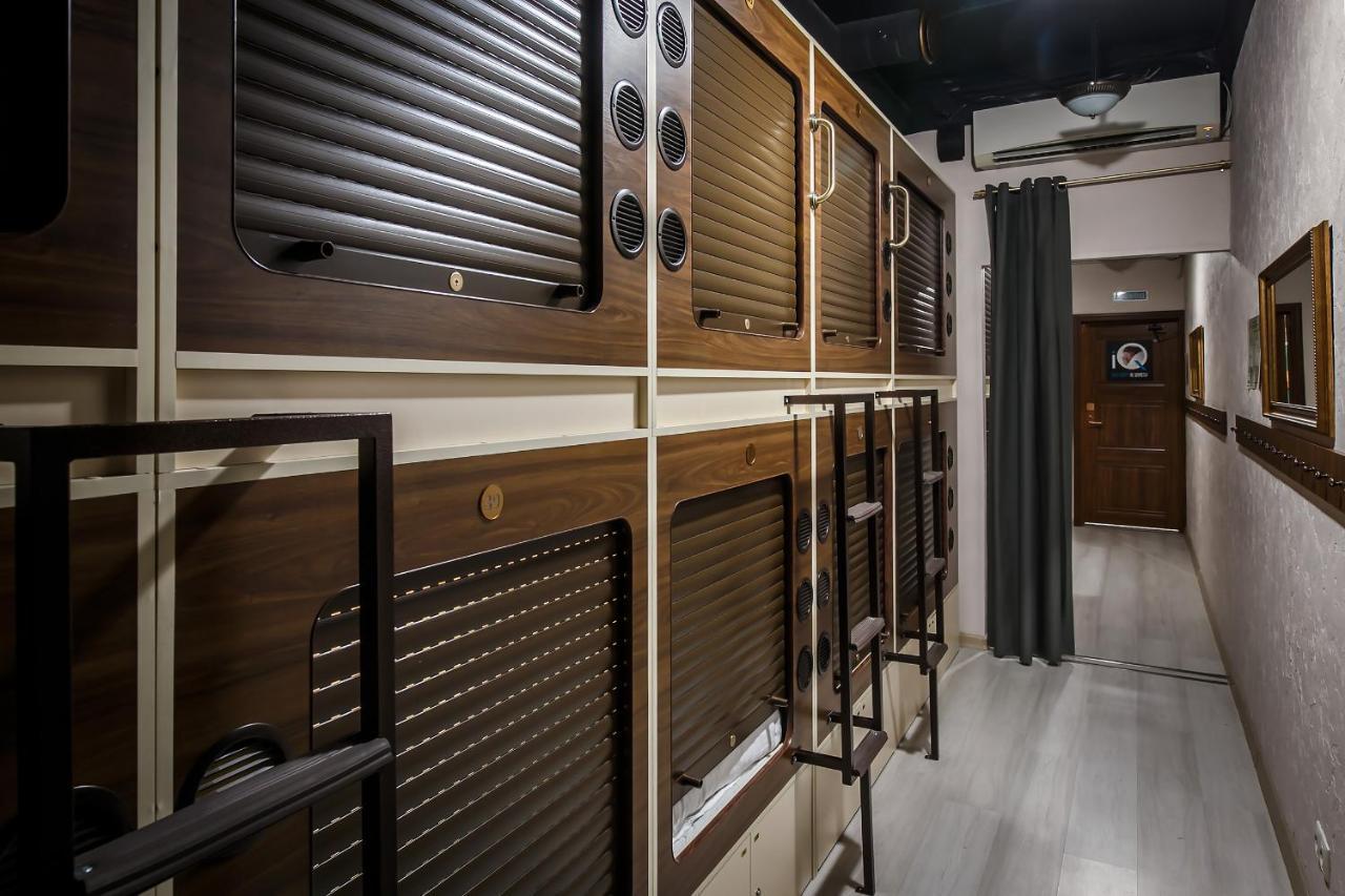 Capsule Hotel Interqube Tretyakovskaya Moscou Extérieur photo